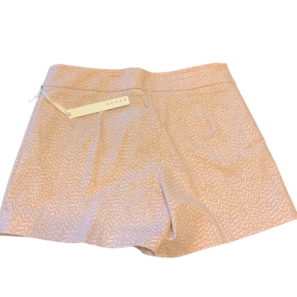 Kenar Women's Classic Activewear Shorts NWT, Size 8 4" Inseam. - Picture 2 of 8